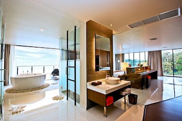 Grand Sea View Suite