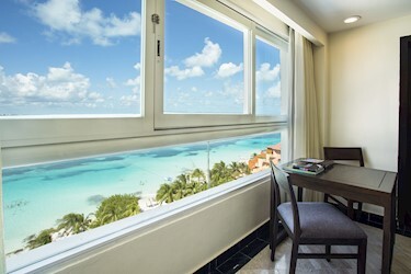 Preferred Club Deluxe Ocean Front Room