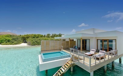 Lagoon Villa with Pool