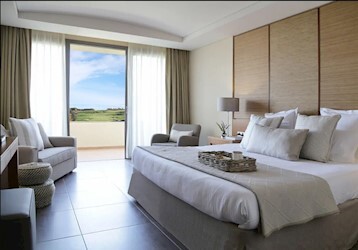Golf View Room / Room Sea View or Marina View