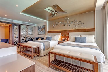 Luxury Chairman`s Four Bedroom Suite Ocean Front DC