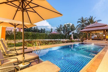 Four Bedroom Pool Villa-Golf View