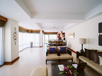 Three Bedroom Pool Villa-Lagoon View