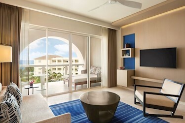 Ocean Front Junior Suite King