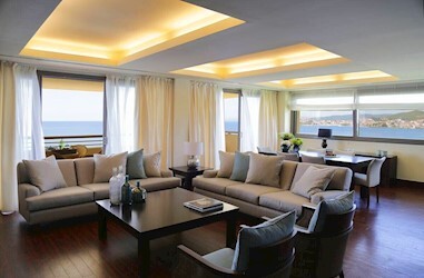 Royal Suite Sea View or Marina View