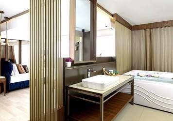 Penthouse Suite