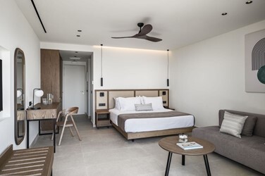 Deluxe Room Sea View Main Building or Bungalow