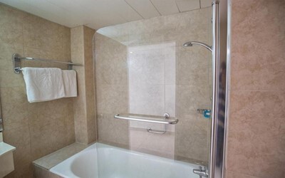 Twin Room Inland View