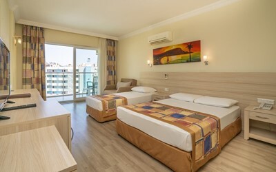  Large Room