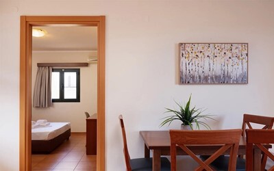 One Bedroom Apartment Sea View