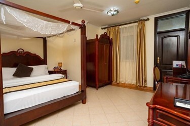 Deluxe Twin/Superior Room