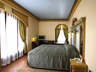 Deluxe Rooms