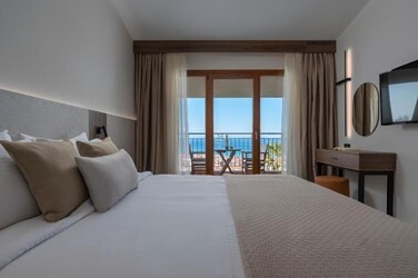 Superior Sea View
