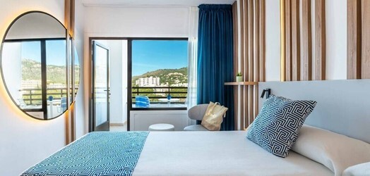 Standard Room Side Sea View