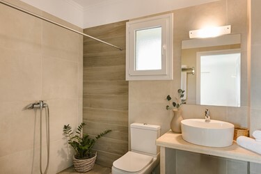 Double Room Superior with Side Sea View