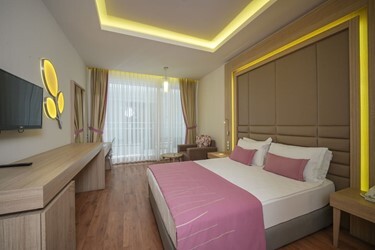 Standard Room Land View