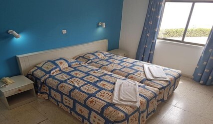 One Bedroom Apartment Inland View