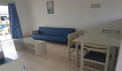 One Bedroom Apartment Inland View