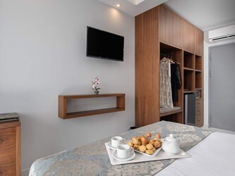 Smart suite