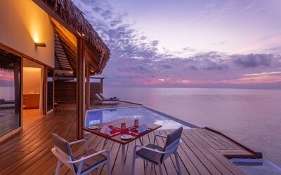 Water Suite with Pool
