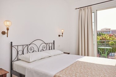 Double Room Garden View