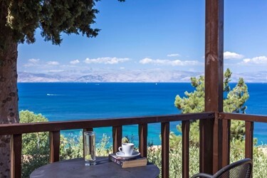 Twin/Double Room Bungalow or Main Building Sea View