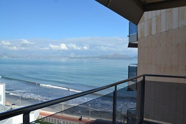 Double Single Use Lateral Sea View