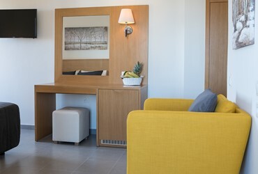 Double Room Classic Lower Floors with Front View