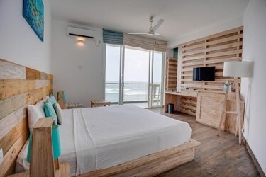 Premium Ocean Suite