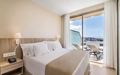 Deluxe Balcony or Terrace, with Hydromassage Bath, Sea View