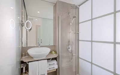 Deluxe Balcony or Terrace, with Hydromassage Bath, Sea View