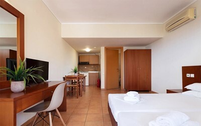 Studio Standard Garden View