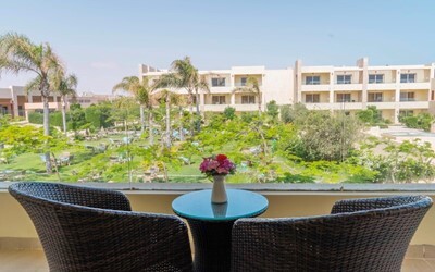 Superior Garden View