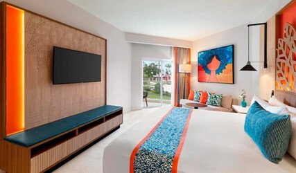 Deluxe Partial Ocean View (Adults Only)