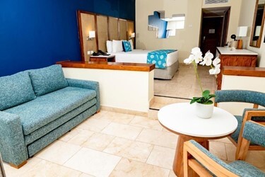 Junior suite ocean front premium