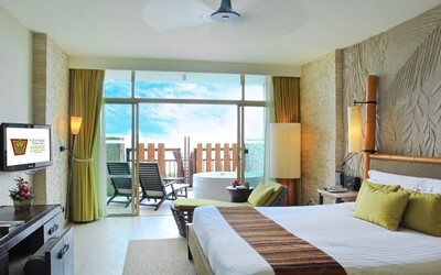 Deluxe Spa Ocean Facing