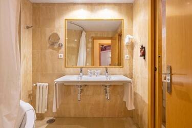 Junior Suite Room