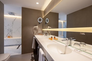 Double Room De Luxe