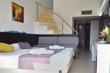 Maisonette Side Sea View