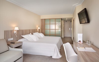 Deluxe Balcony or Terrace, Sea View