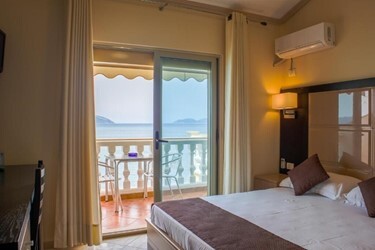 Standard Sea View