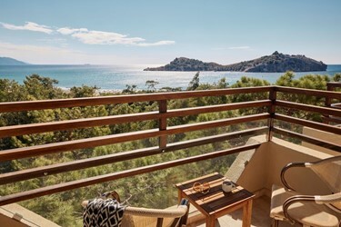 Standard Mainbuilding Sea Side Balcony