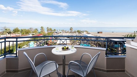 Superior Family Room Sea View