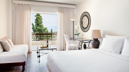 Double Room Superior Balcony with Sea View