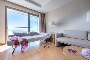 Junior Suite Room