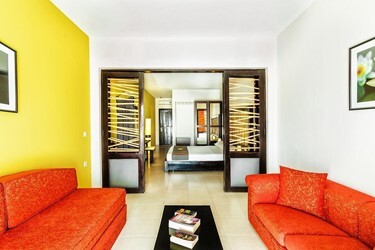 Оne bedroom family room