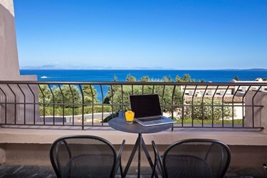 Family Bungalow Suite 2 Bedrooms Sea View