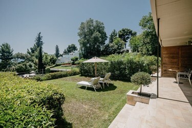 Suite 1 Bedroom with Sea View