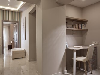 Senior Suite