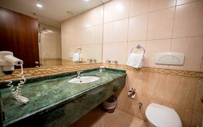 Standard Deluxe Partial Sea View without Balcony